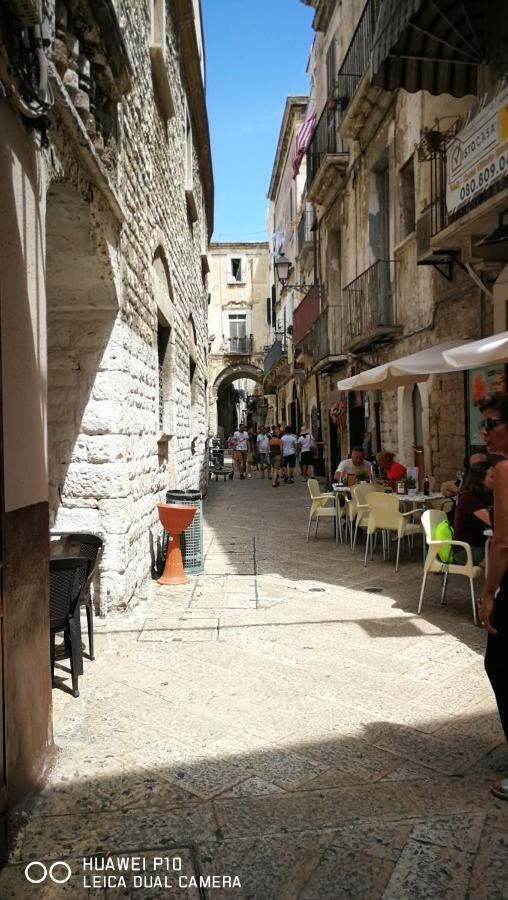Versosud Cave Bari Bagian luar foto