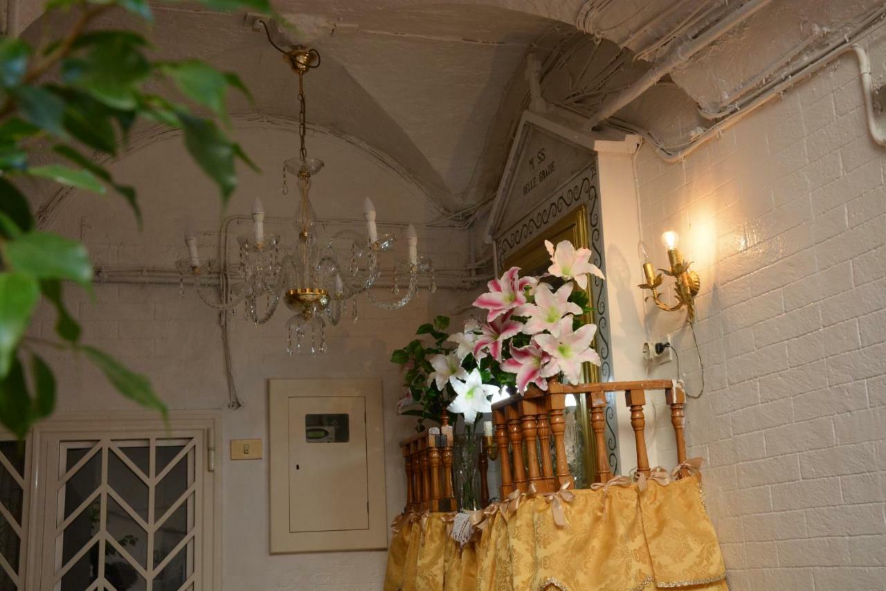 Versosud Cave Bari Bagian luar foto